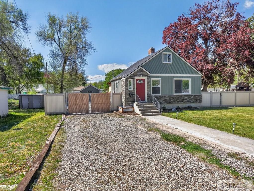 Image 34 of property listing at 669 University Avenue, Blackfoot, ID 83221