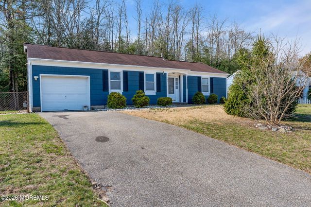 127 Driftwood Lane, Lanoka Harbor, NJ 08734