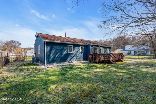 127 Driftwood Lane, Lanoka Harbor, NJ 08734