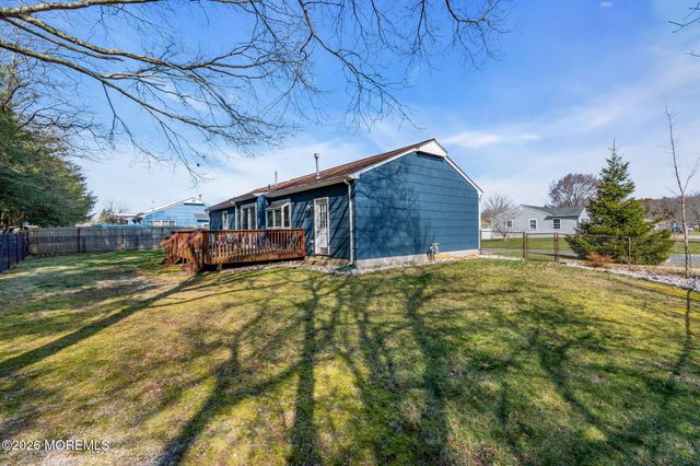 127 Driftwood Lane, Lanoka Harbor, NJ 08734