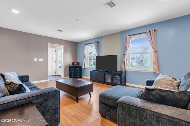 127 Driftwood Lane, Lanoka Harbor, NJ 08734