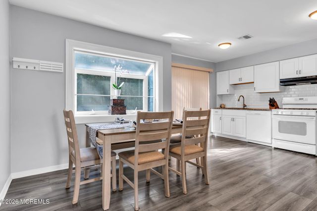 127 Driftwood Lane, Lanoka Harbor, NJ 08734