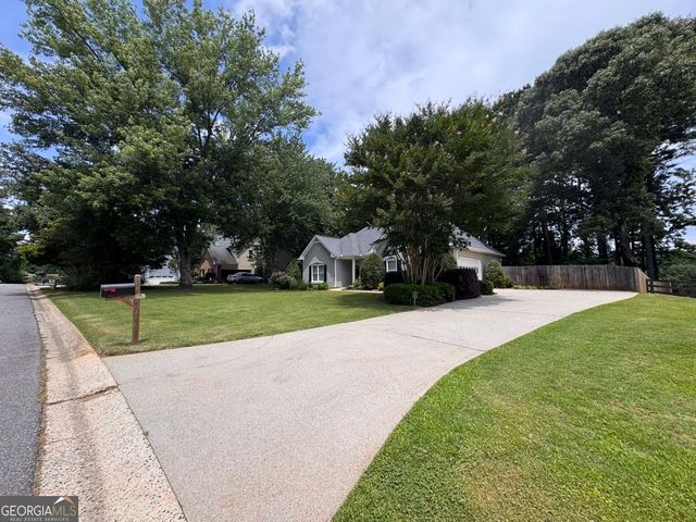 1515 Victoria Walk, Cumming, GA 30041