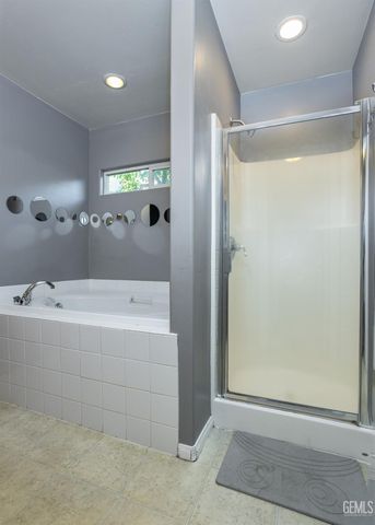 3622 Azure Drive, Bakersfield, CA 93312