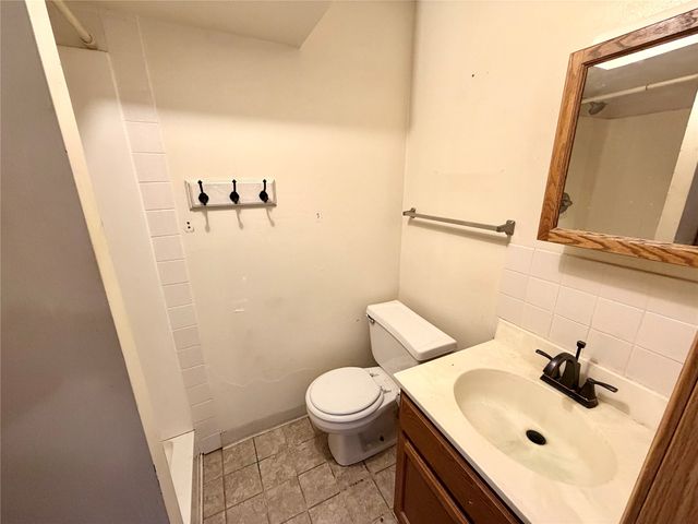 2007 Spring Street, Grinnell, IA 50112