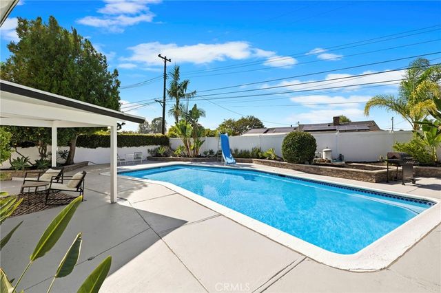 629 Maple Avenue, Brea, CA 92821