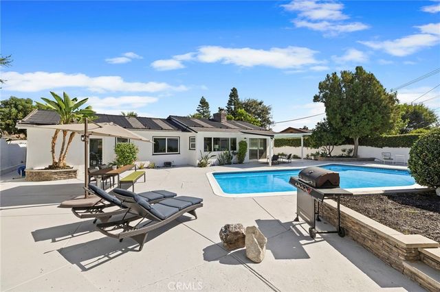 629 Maple Avenue, Brea, CA 92821