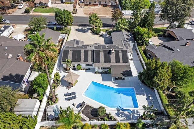 629 Maple Avenue, Brea, CA 92821