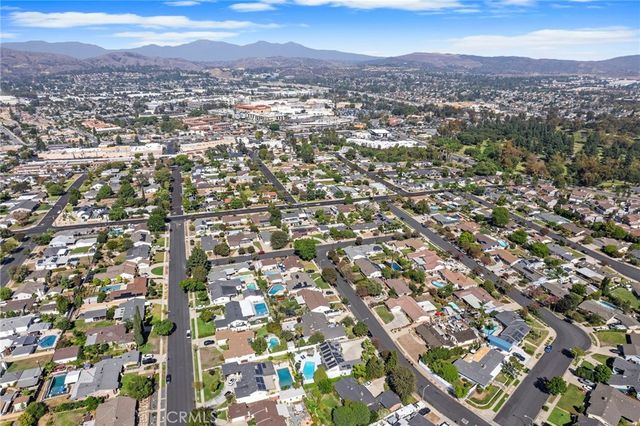 629 Maple Avenue, Brea, CA 92821
