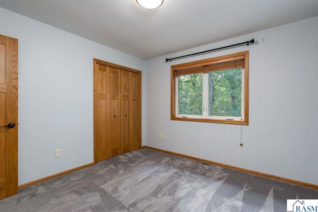 105 Jade Court, Mankato, MN 56001