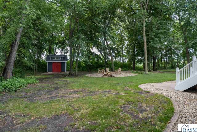 105 Jade Court, Mankato, MN 56001