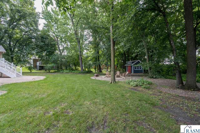 105 Jade Court, Mankato, MN 56001