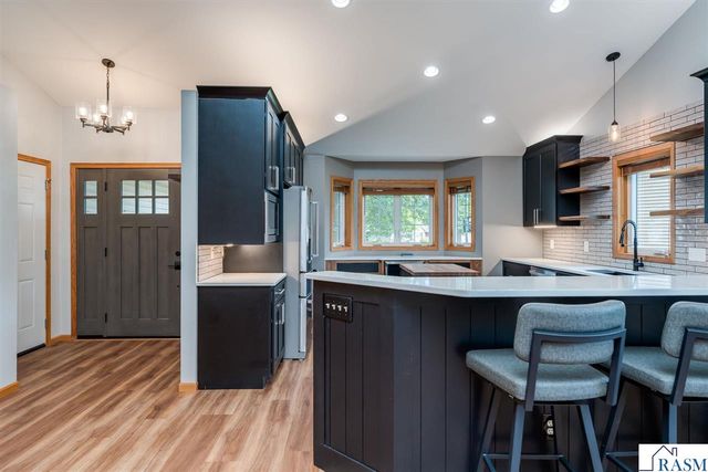 105 Jade Court, Mankato, MN 56001