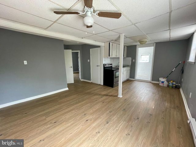 904-906 MAIN AVE, Croydon, PA 19021
