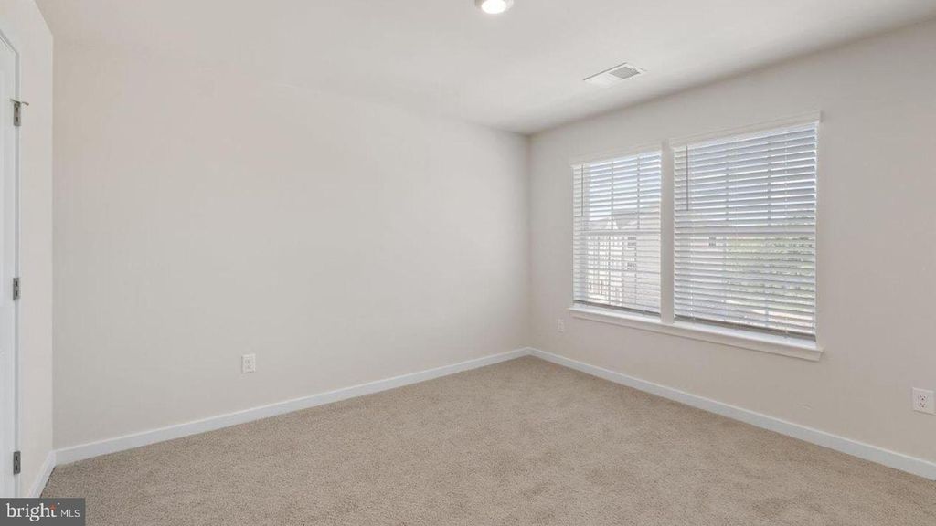 Image 28 of property listing at 7526 SILVER THREAD WAY, Brandywine, MD 20613