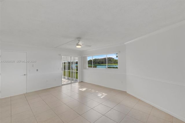 850 SW 138th Ave 108D, Pembroke Pines, FL 33027