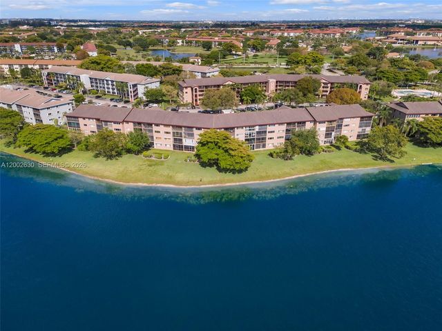 850 SW 138th Ave 108D, Pembroke Pines, FL 33027