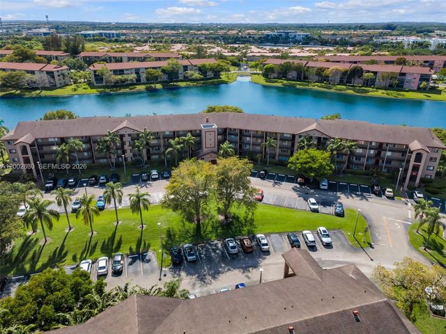 850 SW 138th Ave 108D, Pembroke Pines, FL 33027