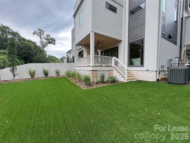 719 Charles Avenue, Charlotte, NC 28205