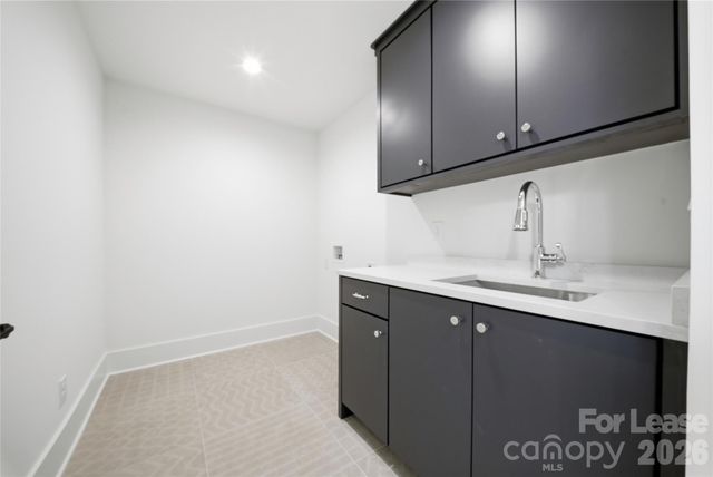 719 Charles Avenue, Charlotte, NC 28205