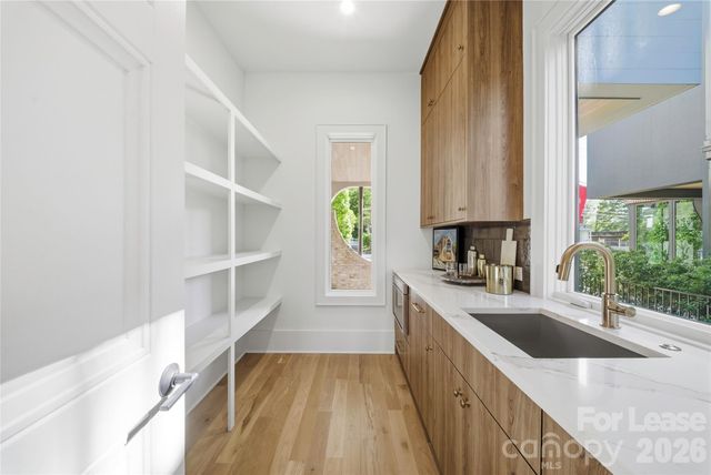 719 Charles Avenue, Charlotte, NC 28205