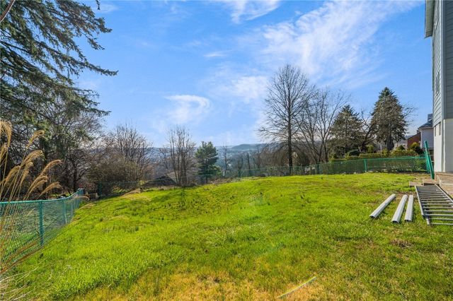 705 Burbridge St, Port Vue, PA 15133
