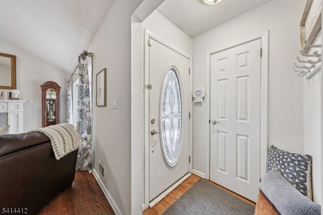 14 Sandy Hill Rd, Westfield Town, NJ 07090