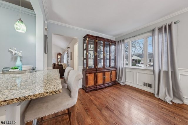 14 Sandy Hill Rd, Westfield Town, NJ 07090