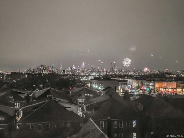 3325 90th Street 6C, Jackson Heights, NY 11101