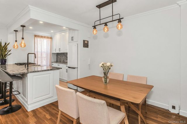 3325 90th Street 6C, Jackson Heights, NY 11101