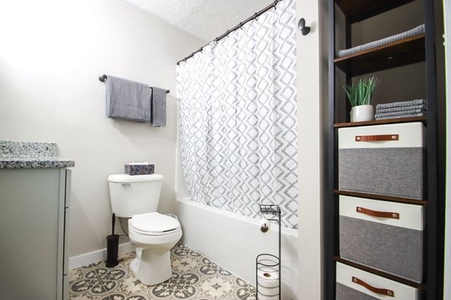 244 W Bockman Way, Sparta, TN 38583