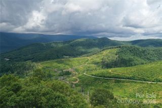 100 Mountain Field Lane, Burnsville, NC 28714