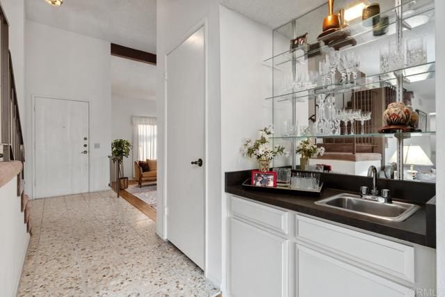 1516 Appian Way, Montebello, CA 90640