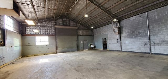 810 Low Hill Rd, Centerville, PA 15417