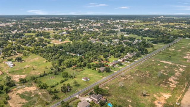 3727 Stella Road, Brookshire, TX 77423