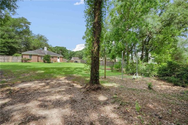 3240 Dubose Avenue, Semmes, AL 36575
