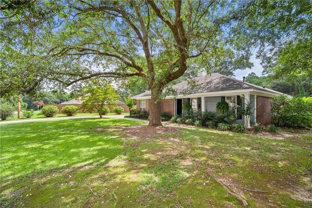 3240 Dubose Avenue, Semmes, AL 36575