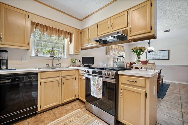3240 Dubose Avenue, Semmes, AL 36575