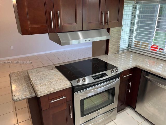 6307 SW 93rd Ct, Miami, FL 33173