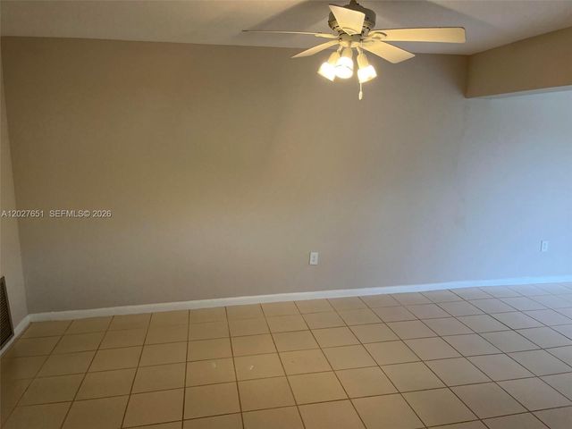 6307 SW 93rd Ct, Miami, FL 33173