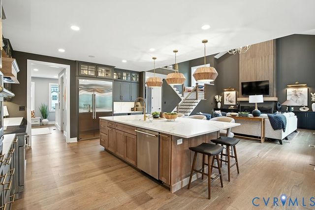 17402 Singing Bird Ct, Moseley, VA 23120