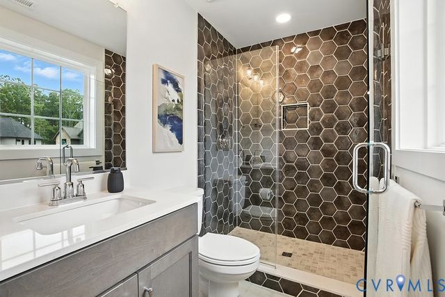 17402 Singing Bird Ct, Moseley, VA 23120