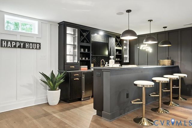 17402 Singing Bird Ct, Moseley, VA 23120