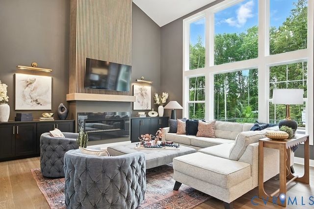 17402 Singing Bird Ct, Moseley, VA 23120