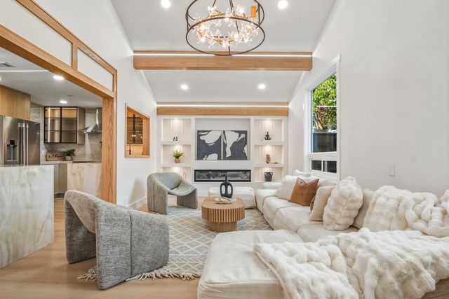 4901 Avenida De Carmen, Santa Clara, CA 95054