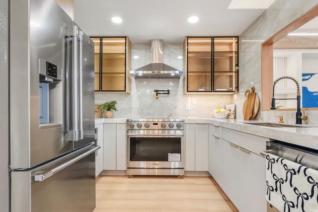 4901 Avenida De Carmen, Santa Clara, CA 95054