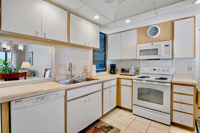 3526 RICHWOOD LINK 48, Sarasota, FL 34235