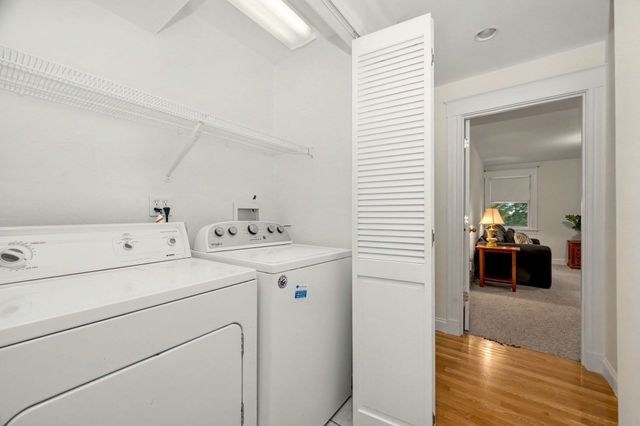 26 Princeton St 26, Newton, MA 02458