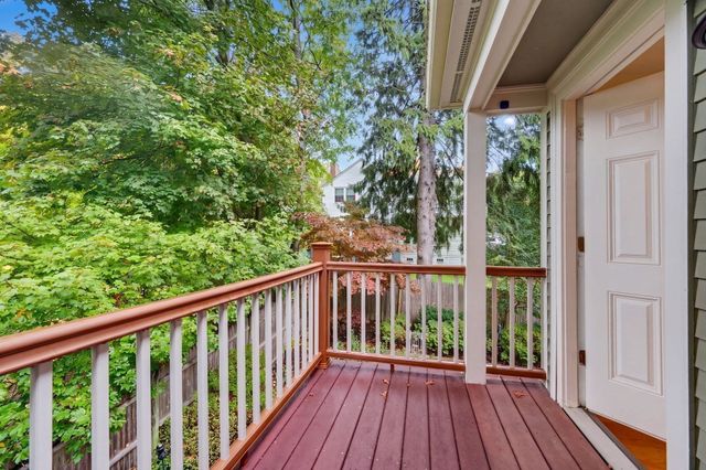 26 Princeton St 26, Newton, MA 02458