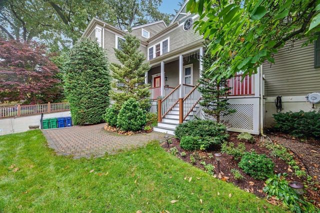 26 Princeton St 26, Newton, MA 02458